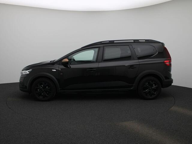 Dacia Jogger 1.0 TCe 110Pk Extreme 7p. | Climate Control | Navigatie via Apple Carplay/Android Auto | Cruise Control | Parkeersensoren incl. Camera | Keyless | Bluetooth Telefoonvoorbereiding |
