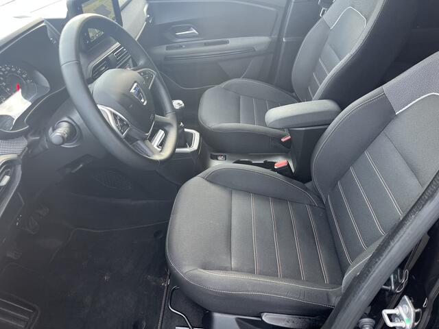 Dacia Jogger 1.0 TCe 110 Extreme 7p. Camera Cruise control Stoelverwarming 1e eigenaar Apple Carplay/Android Auto