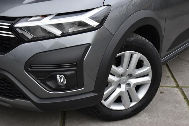 Dacia Jogger TCe 100 ECO-G Expression | 7 PERSOONS | AIRCO | CRUISE CONTROL | APPLE CARPLAY/ANDROID AUTO | PDC