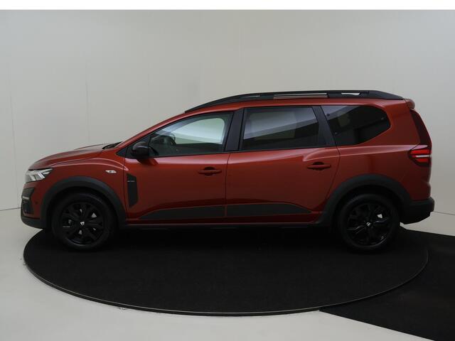 Dacia Jogger TCe 110 Extreme 7p. | Apple Carplay | Navigatie | Pack Extreme | Camera | Blindspot Warning