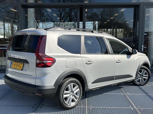 Dacia Jogger 1.0 TCe 110 Expression 7p. | Navigatie | Camera | Apple Carplay | Dodehoekassistent | Pack Assist | Cruise Control