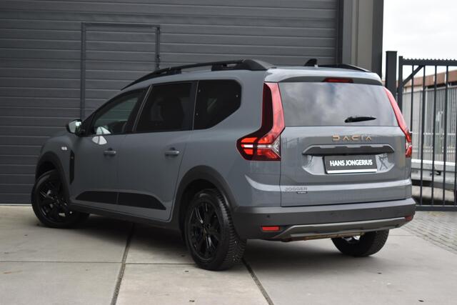 Dacia Jogger Hybrid 140 Extreme | AUTOMAAT | 7 PERSOONS | CAMERA | CRUISE CONTROL | CLIMATE CONTROL | APPLECARPLAY/ANDROIDAUTO | ALL-SEASONBANDEN | PDC | LMV