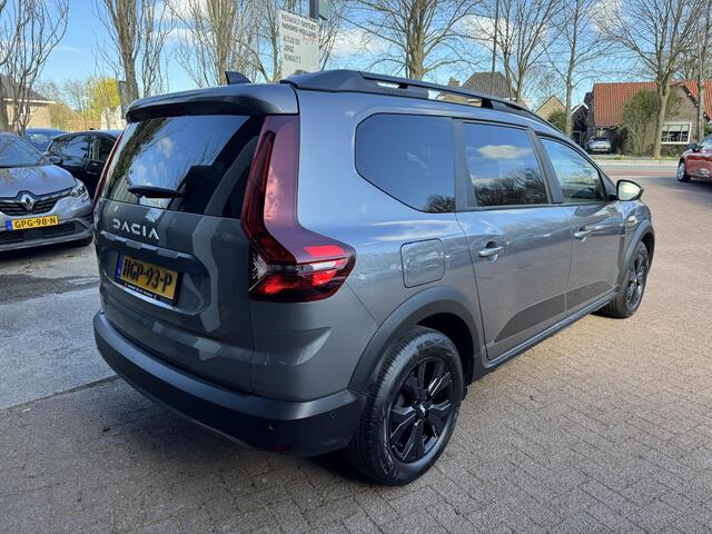 Dacia Jogger 1.6 Hybrid 140 Extreme 5p.