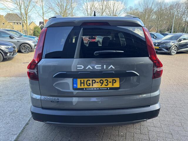 Dacia Jogger 1.6 Hybrid 140 Extreme 5p.