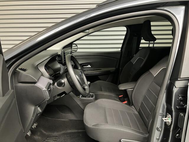 Dacia Jogger 1.0 TCe EXTREME 7p. PDC V+A/CAM/KEY-LESS/CLIMA/LED/ENZ