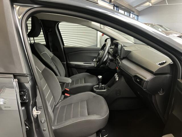 Dacia Jogger 1.0 TCe EXTREME 7p. PDC V+A/CAM/KEY-LESS/CLIMA/LED/ENZ