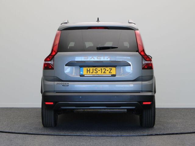 Dacia Jogger 1.6 Hybrid 140 Extreme 5p. | Stoelverwarming | Cruise control | Achteruitrijcamera | Parkeersensoren voor en achter | Navigatie |