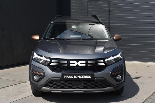 Dacia Jogger TCe 110 Extreme | 7 PERSOONS | NAVI | CAMERA | STOELVERWARMING | ALL-SEASONBANDEN | CRUISE CONTROL | CLIMATE CONTROL | PDC | LM