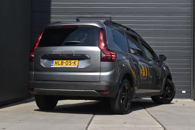 Dacia Jogger TCe 110 Extreme | 7 PERSOONS | NAVI | CAMERA | STOELVERWARMING | ALL-SEASONBANDEN | CRUISE CONTROL | CLIMATE CONTROL | PDC | LM