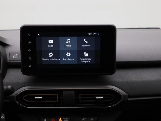 Dacia Jogger 1.0 TCe 100 ECO-G Extreme 5p. | Trekhaak | Pack Extreme | Camera | PDC Voor + Achter | Keyless | 16" LMV | Climate Control | Cruise Control & Snelheidsbegrenzer | Apple Carplay & Android Auto