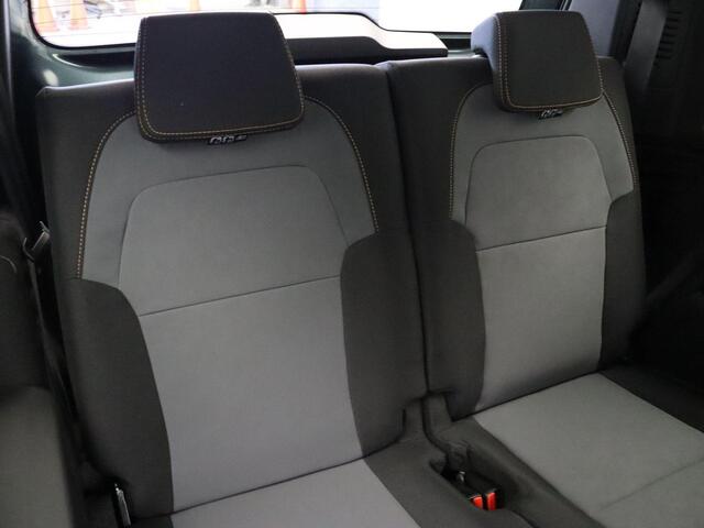 Dacia Jogger 1.6 Hybrid 140pk Extreme 7p. | Stoelverwarming | Navigatie | Achteruitrijcamera | Climate control | Trekhaak |