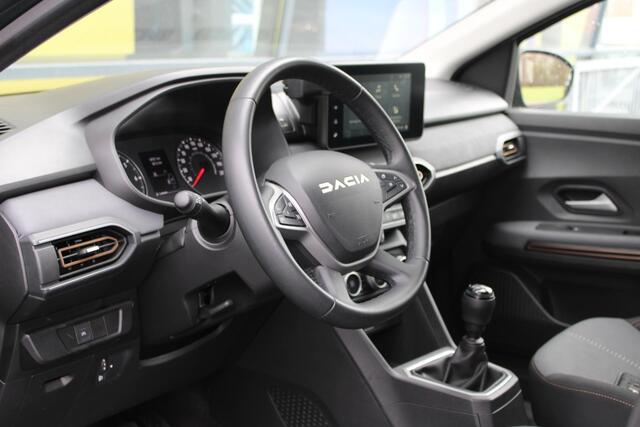 Dacia Jogger 1.0 TCe 100 ECO-G Extreme 7p. | PACK MEDIA NAV | PACK EXTREME | CAMERA | PARKEERSENSOREN | CLIMATE CONTROL | CRUISE CONTROL | APPLE CARPLAY