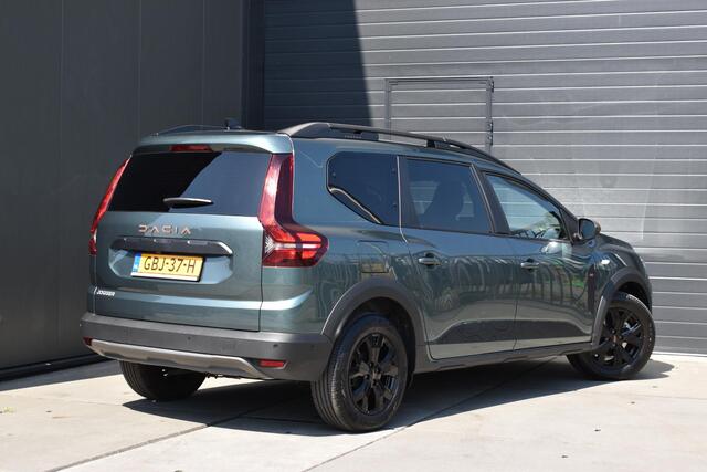Dacia Jogger TCe 110 Extreme | 7 PERSOONS | CAMERA | NAVI | STOELVERWARMING | APPLECARPLAY/ANDROIDAUTO | CRUISE CONTROL | CLIMATE CONTROL | PDC | LMV