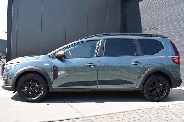 Dacia Jogger TCe 110 Extreme | 7 PERSOONS | CAMERA | NAVI | STOELVERWARMING | APPLECARPLAY/ANDROIDAUTO | CRUISE CONTROL | CLIMATE CONTROL | PDC | LMV