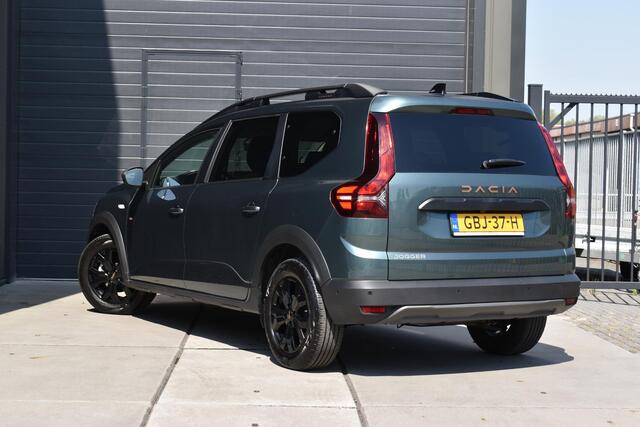 Dacia Jogger TCe 110 Extreme | 7 PERSOONS | CAMERA | NAVI | STOELVERWARMING | APPLECARPLAY/ANDROIDAUTO | CRUISE CONTROL | CLIMATE CONTROL | PDC | LMV
