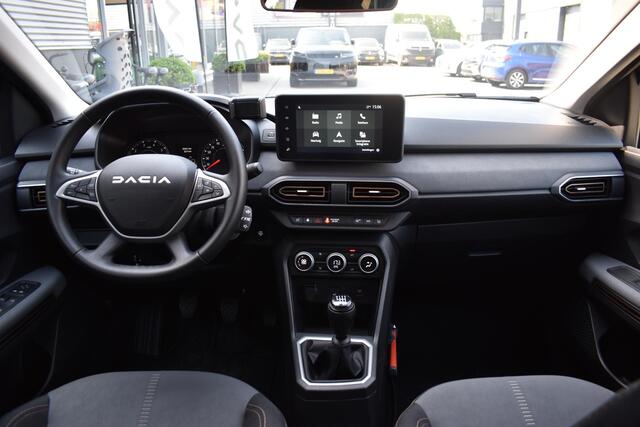 Dacia Jogger TCe 110 Extreme | 7 PERSOONS | CAMERA | NAVI | STOELVERWARMING | APPLECARPLAY/ANDROIDAUTO | CRUISE CONTROL | CLIMATE CONTROL | PDC | LMV