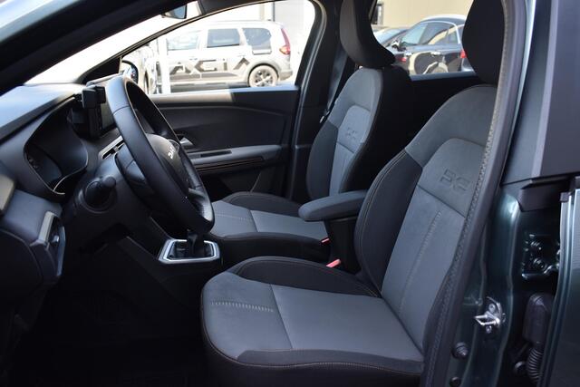 Dacia Jogger TCe 110 Extreme | 7 PERSOONS | CAMERA | NAVI | STOELVERWARMING | APPLECARPLAY/ANDROIDAUTO | CRUISE CONTROL | CLIMATE CONTROL | PDC | LMV