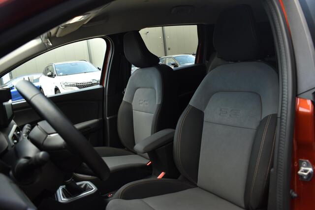 Dacia Jogger Hybrid 140 PK Extreme | 7 PERSOONS | CAMERA | NAVI | CRUISE CONTROL | APPLECARPLAY/ANDROIDAUTO | CLIMATE CONTROL | PDC | LMV