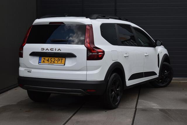 Dacia Jogger Hybrid 140 Extreme | 7 PERSOONS | AUTOMAAT | CAMERA | NAVI | STOELVERWARMING | APPLECARPLAY/ANDROIDAUTO | CRUISE CONTROL | CLIMATE CONTROL | PDC | LMV