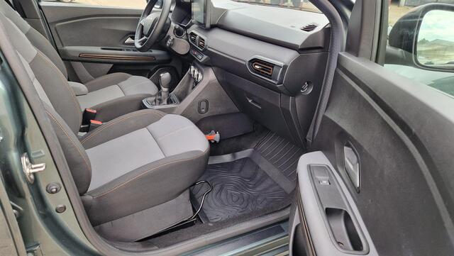 Dacia Jogger 1.6 Hybrid 140 Extreme 7p.