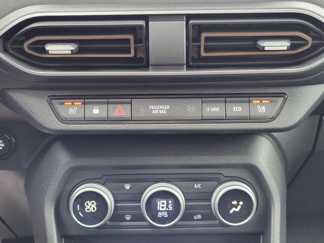 Dacia Jogger 1.6 Hybrid 140 Extreme 7p. Automaat / 7- persoons / Pack Assist / Achteruitrijcamera / Verwarmde voorstoelen / Automatische airco