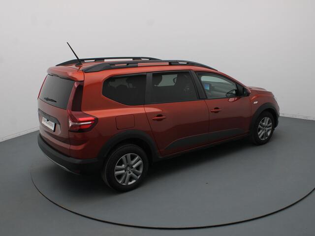 Dacia Jogger 110pk TCe Comfort 5p. Airco | Camera | Cruise | Parkeersens. achter