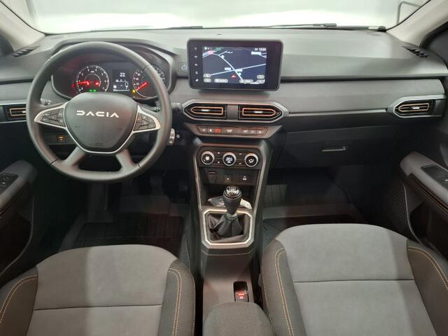 Dacia Jogger 1.0 TCe 110 Extreme 7p. Carplay / Stoelverwarming / Camera / Cruise enz