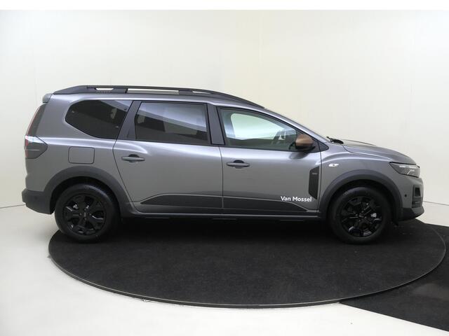 Dacia Jogger 1.8 hybrid 155 limited edition 7p. | Navigatie | Camera