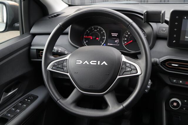 Dacia Jogger 1.0 TCe 100 ECO-G Extreme 5p. | Stoelverwarming | Navigatie | Afn. Trekhaak | Climate Control | Cruise Control