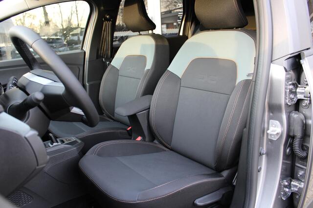 Dacia Jogger 1.8 hybrid 155 limited edition 7p. | Demo voertuig | Camera rondom | Navigatie pakket | Dodehoek detectie