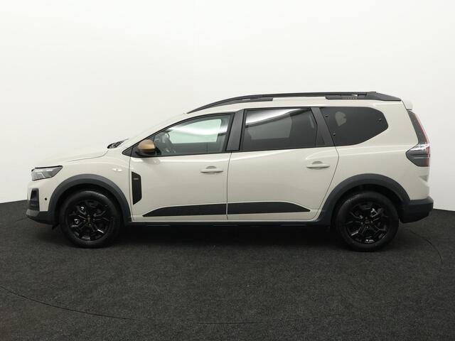 Dacia Jogger 1.8 hybrid 155 limited edition 7p. / STOEL- & STUURVERWARMING / BLINDSPOT WARNING / PARKEERSENSOREN + AROUND VIEW CAMERA / NAVIGATIE incl. APPLE & ANDROID CARPLAY /