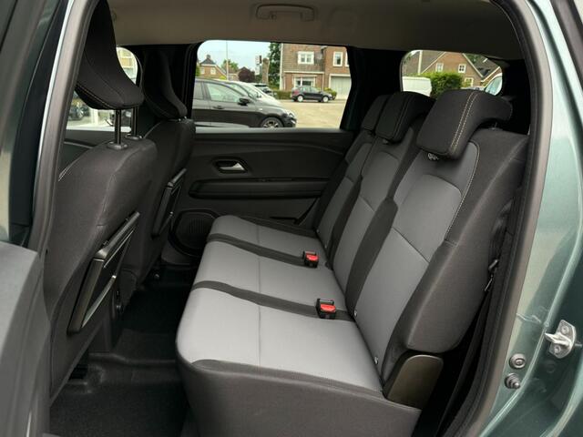 Dacia Jogger 1.0 TCe 110 Extreme 5p I Camera I Trekhaak I LED I Stoelverwarming I Cruise I DAB