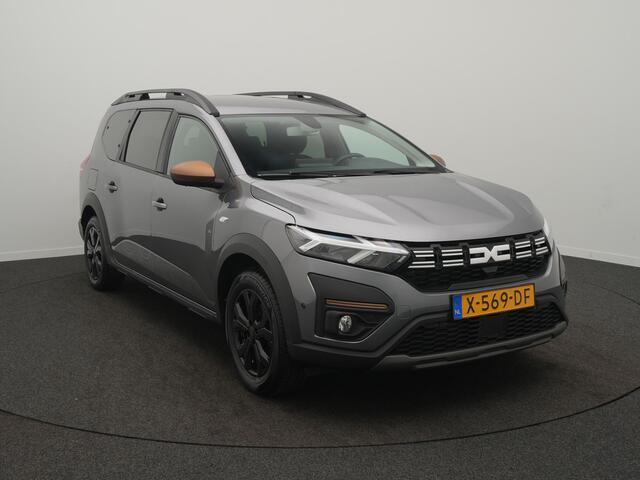 Dacia Jogger 1.6 Hybrid 140 Extreme 7p. - RIJKLAARPRIJS - 7-persoons - All Seasonbanden - Afneembare Trekhaak - Achteruitrijcamera - Dealeronderhouden