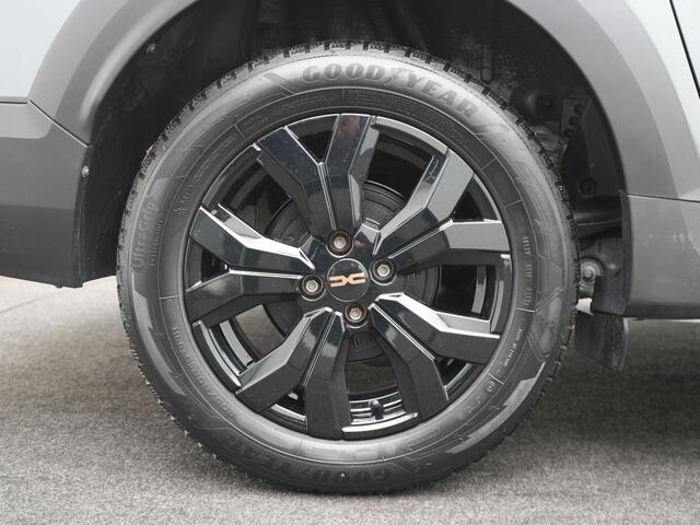 Dacia Jogger 1.6 Hybrid 140 Extreme 7p. - RIJKLAARPRIJS - 7-persoons - All Seasonbanden - Afneembare Trekhaak - Achteruitrijcamera - Dealeronderhouden