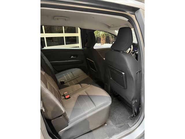 Dacia Jogger 1.6 Hybrid 140 Expression 7 Persoons