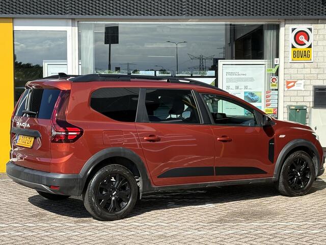 Dacia Jogger 1.0 TCe 100 ECO-G Extreme 5p. | NAP | Navigatie | Stoelverwarming | Achteruitrijcamera | Climate Control | Cruise Control | Key-less |