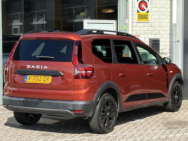 Dacia Jogger 1.0 TCe 100 ECO-G Extreme 5p. | NAP | Navigatie | Stoelverwarming | Achteruitrijcamera | Climate Control | Cruise Control | Key-less |