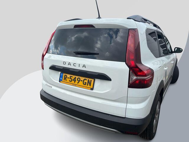 Dacia Jogger 1.0 TCe 110 Expression 5p. 110PK | NIEUW BINNEN, MEER FOTO'S VOLGEN | Airco | Cruise | Parkeersensoren | DAB+ Radio