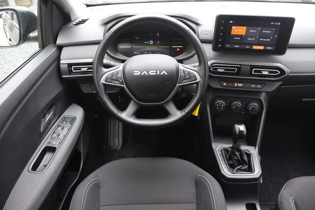 Dacia Jogger 1.6 Hybrid 140 Expression 7p. - NL Auto!! Camera I Dode Hoek I Apple