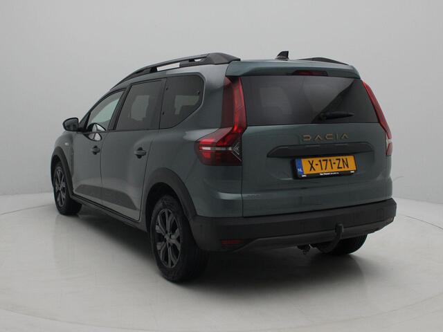 Dacia Jogger TCe 110 Extreme 7p. | Medianav met Apple CarPlay & Android Auto | Parkeersensoren v+a met achteruitrijcamera | Cruise control | Climate Control | Blind spot warning |