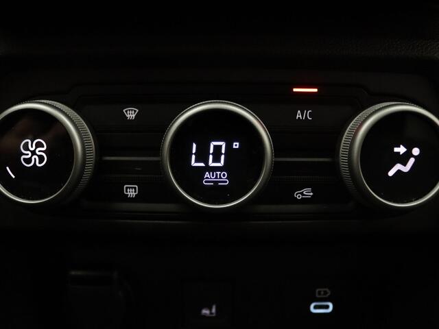 Dacia Jogger 140pk Hybrid Extreme 7p. Apple Carplay/Android Auto | Climate