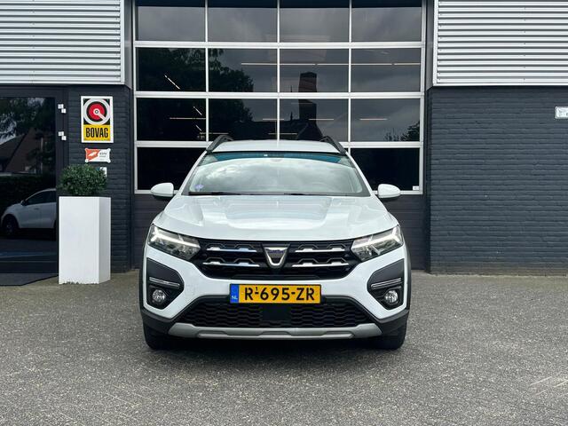 Dacia Jogger 1.0 100 ECO-G Extreme 5p, Airco, CarPlay, Bluetooth, Camera, Cruise, Trekhaak, Navi, PDC, NAP