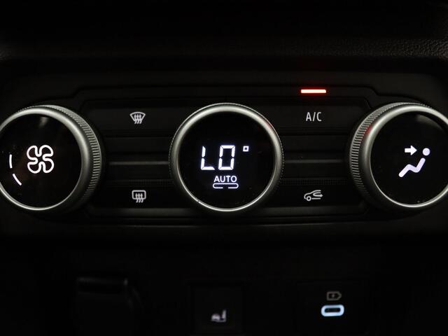 Dacia Jogger 140pk Hybrid Extreme 7p. Apple Carplay/Android Auto | Climate