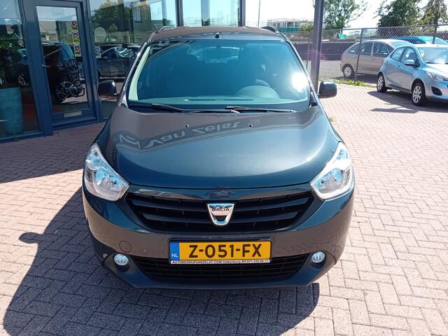 Dacia LODGY 1.2 TCe Ambiance 7p., Multimedia systeem, Bluetooth telefoonverbinding, Elektrische ramen, Trekhaak Nette auto, BOVAG