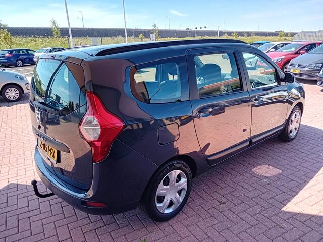 Dacia LODGY 1.2 TCe Ambiance 7p., Multimedia systeem, Bluetooth telefoonverbinding, Elektrische ramen, Trekhaak Nette auto, BOVAG