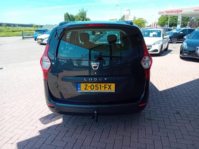 Dacia LODGY 1.2 TCe Ambiance 7p., Multimedia systeem, Bluetooth telefoonverbinding, Elektrische ramen, Trekhaak Nette auto, BOVAG