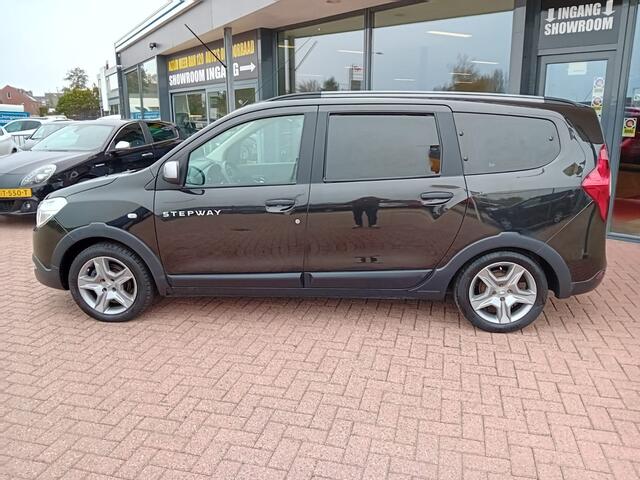 Dacia LODGY 1.2 TCe Série Limitée Stepway 7p. Airco, Multimediasysteem, Bluetooth, Navigatie, Camera, Parkeersensoren, Stoelverwarming, Cruise control, Elektrische ramen en spiegels, Wintereset, Mistlampen, Centrale vergrendeling met afstandsbediening, Nette auto, De