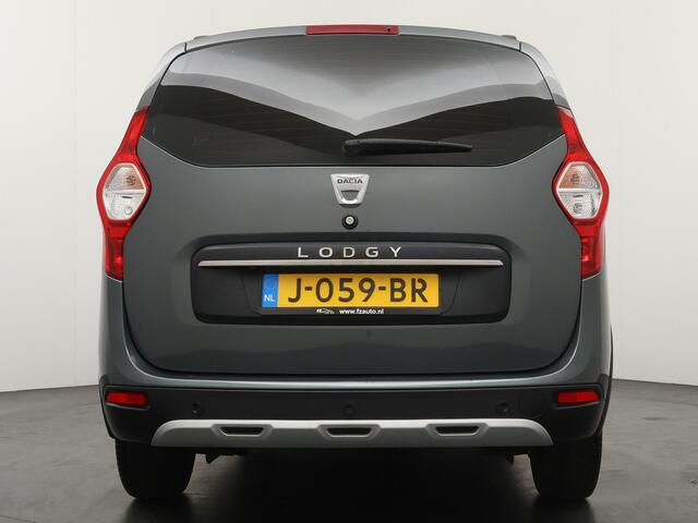Dacia LODGY 1.2 116pk TCe Série Limitée Stepway 7p. | Parkeersensoren Achter | Cruise Control | Airco | Navigatie