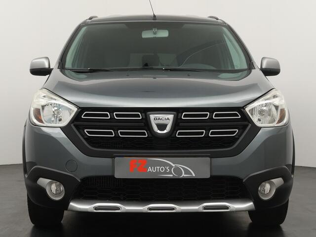Dacia LODGY 1.2 116pk TCe Série Limitée Stepway 7p. | Parkeersensoren Achter | Cruise Control | Airco | Navigatie