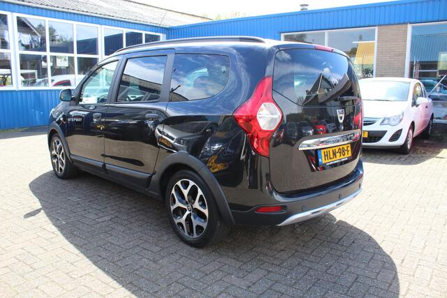 Dacia LODGY 1.2 TCe "Stepway" Navi - Cruise - 7 Persoons !!! 115 Pk